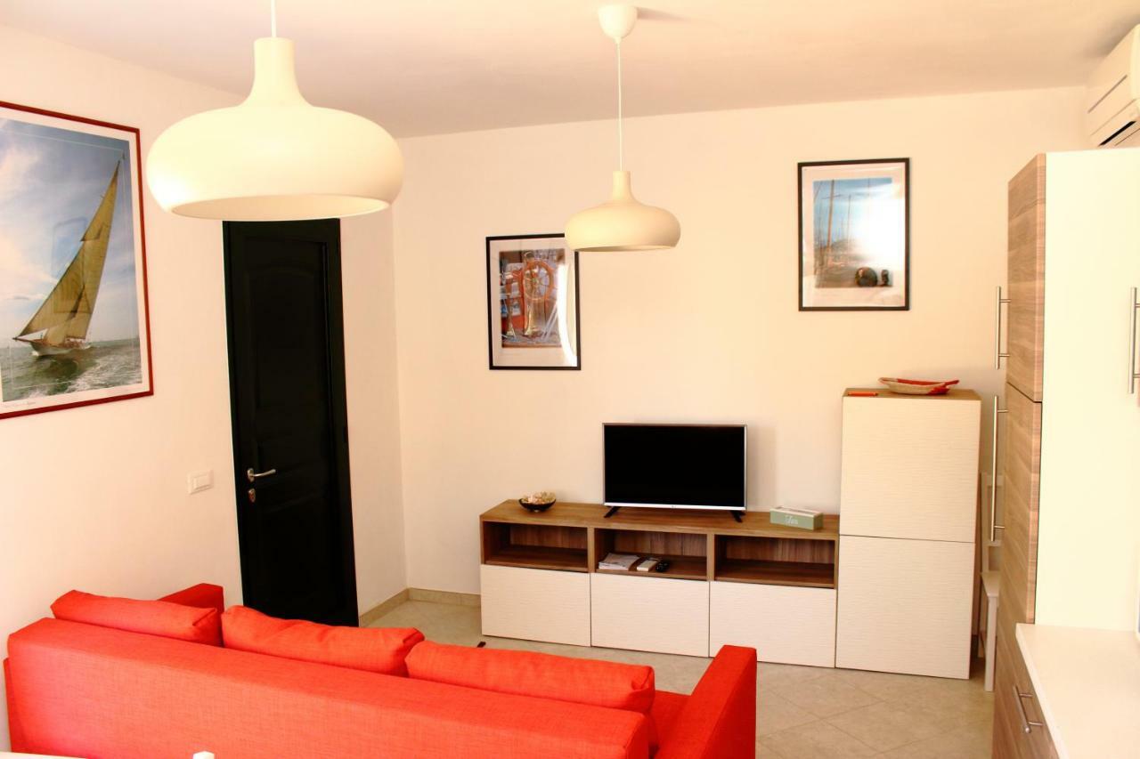 Casa Laura Βίλα Imperia Εξωτερικό φωτογραφία